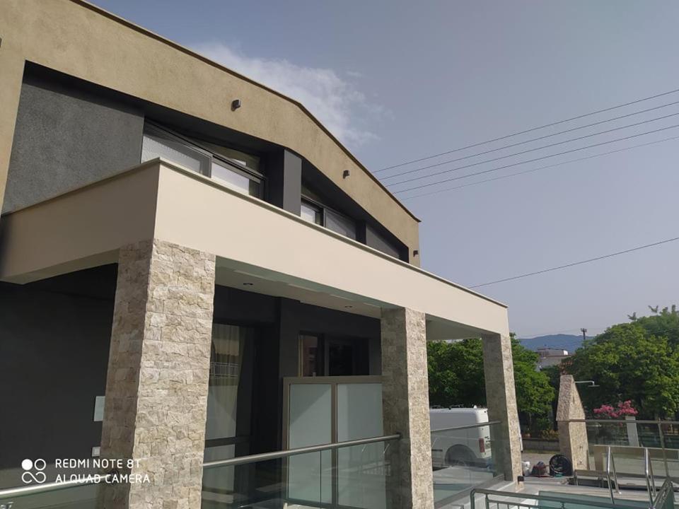 Amalia Deluxe Villas Vrasná Esterno foto