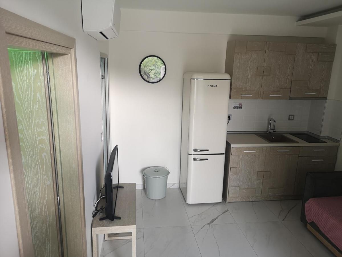 Amalia Deluxe Villas Vrasná Esterno foto
