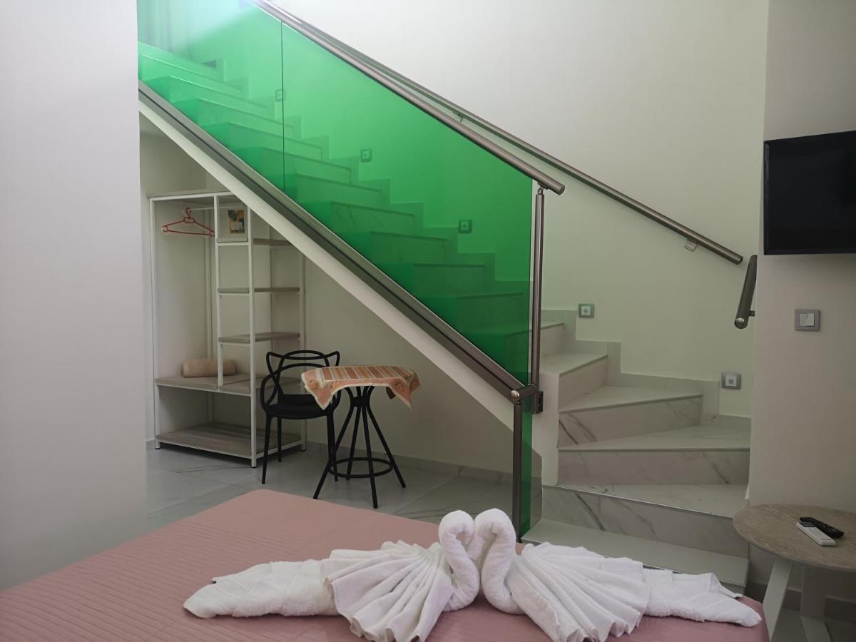 Amalia Deluxe Villas Vrasná Esterno foto