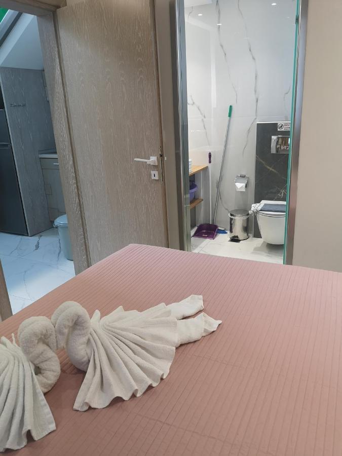 Amalia Deluxe Villas Vrasná Esterno foto