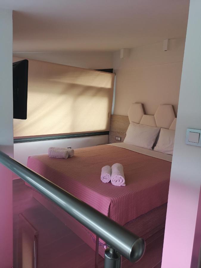 Amalia Deluxe Villas Vrasná Esterno foto